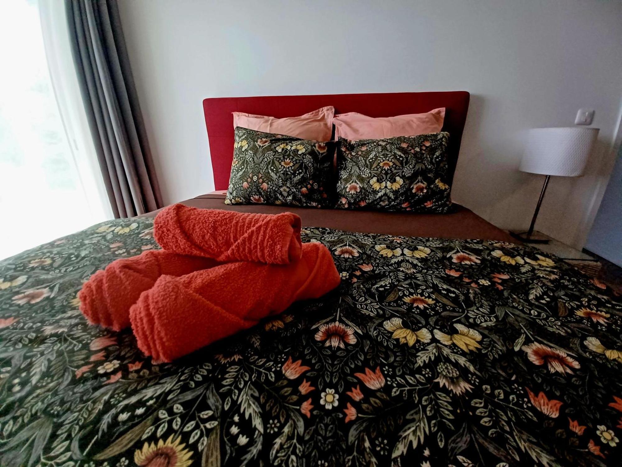 Logement Cosy Avec Piscine Et Vue Tahiti Punaauia Luaran gambar
